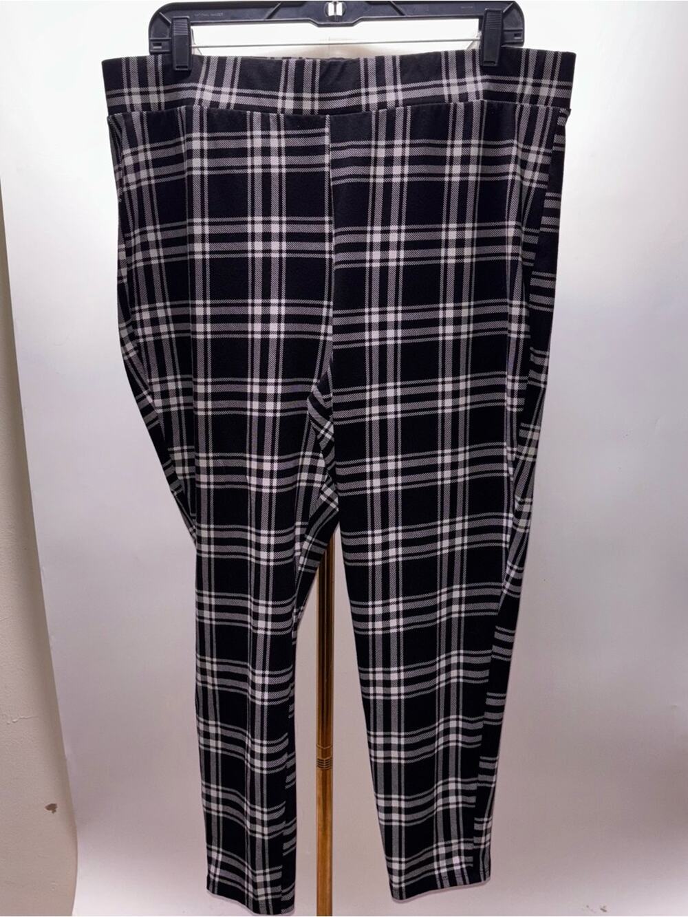 torrid Black & White Plaid Pull On Pants Size 3=3X